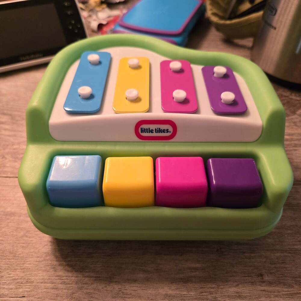 Little Tikes Tap-A-Tune Piano Xylophone Toy Green #612275